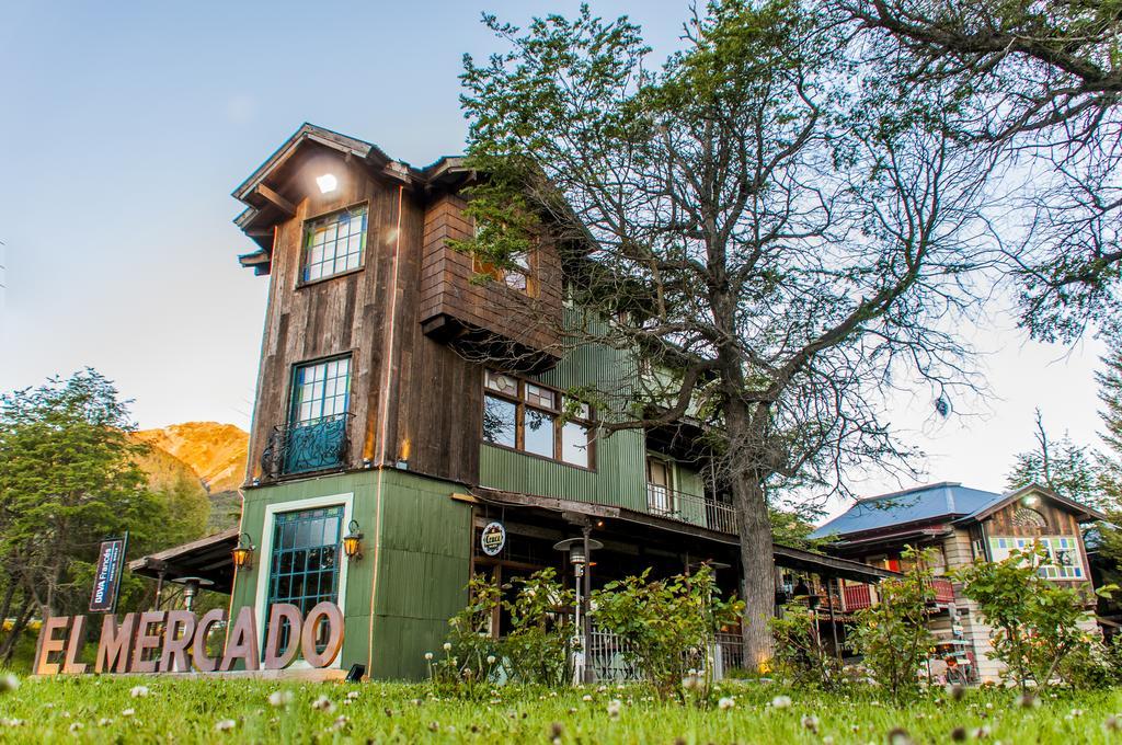 Departamentos De El Mercado Villa La Angostura Exterior photo